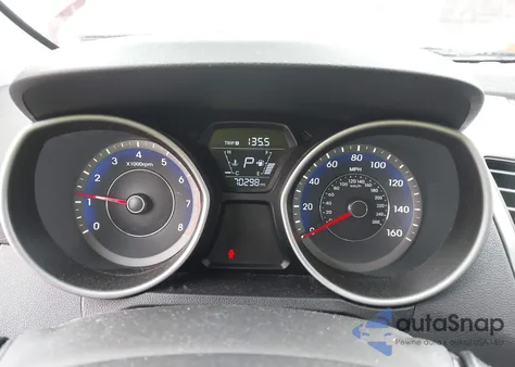 2015 Hyundai Elantra Se z USA, uszkodzony, nr VIN KMHDH4AE6FU298031